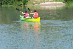 kayak vert