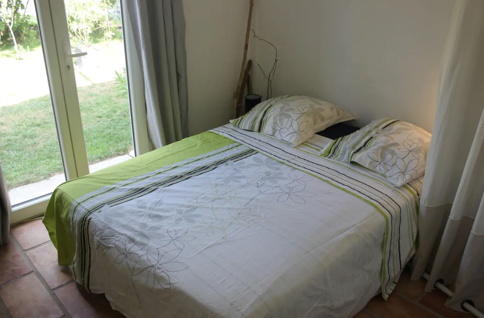 Furnished tourist accommodation at Prés des Lones in Aubord bedroom 4