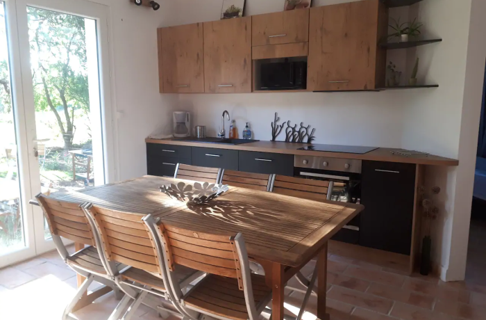 Furnished accommodation at Prés des Lones in Aubord kitchen
