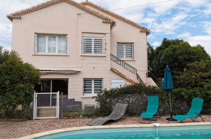 meublé de tourisme CAZAME à Vauvert façade