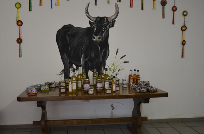 Lou Cat butcher shop in Aubord