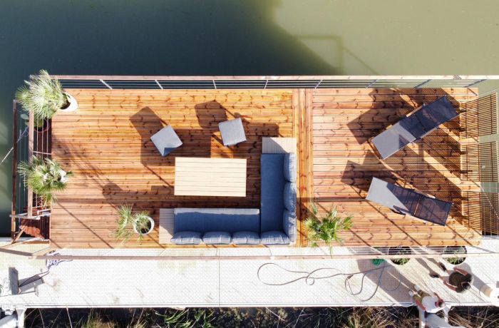 houseboat Camargue Port de Saint-Gilles dans le Gard